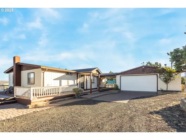 18377 SE RIDGE RD, Prineville, OR 97754