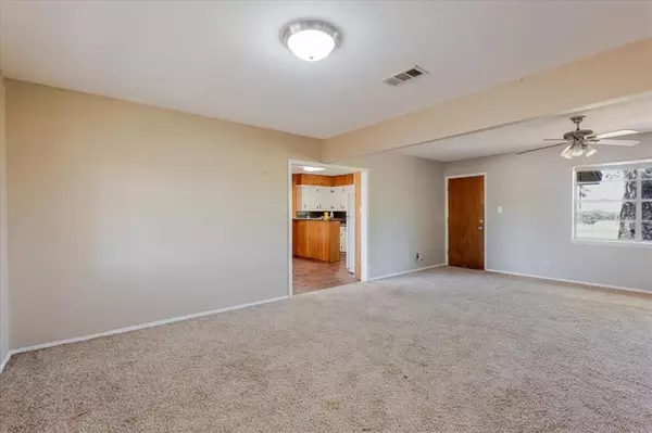 Brock, TX 76087,306 Grindstone Road