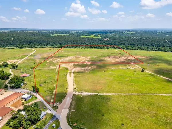 Rainbow, TX 76077,1152 County Road 317