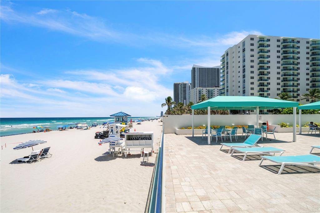 [StreetName, UnitNumber, StreetNumber, StreetDirPrefix], Hollywood, FL 33019