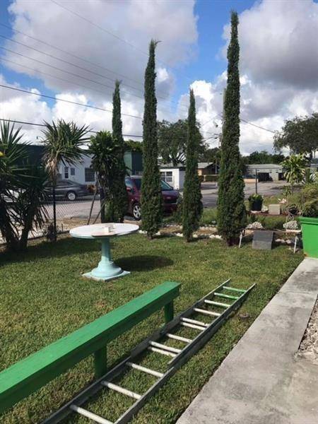 [StreetName, UnitNumber, StreetNumber, StreetDirPrefix], Hollywood, FL 33020