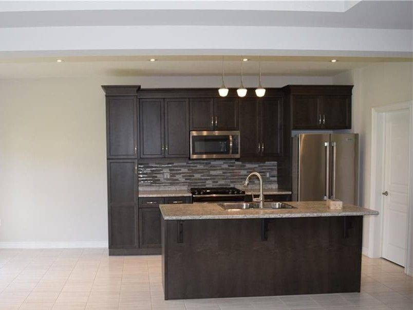 Niagara Falls, ON L2G 0H2,7743 Clendenning ST
