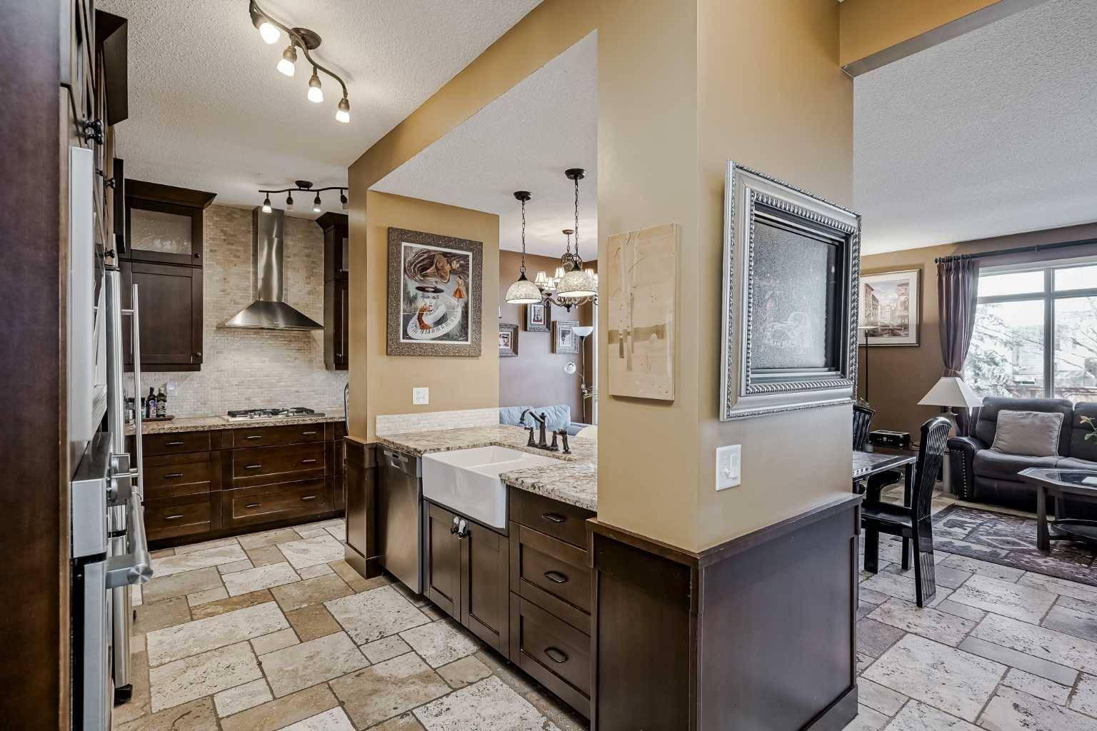 Calgary, AB T2Z 4L2,66 Copperfield Close Southeast