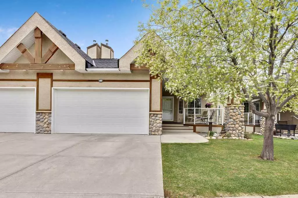 Okotoks, AB T1S2C4,40 Rowland LN