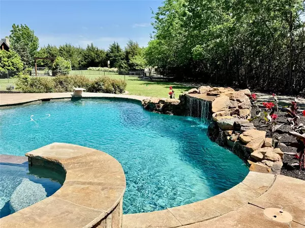 Heath, TX 75032,516 Heathland Crossing