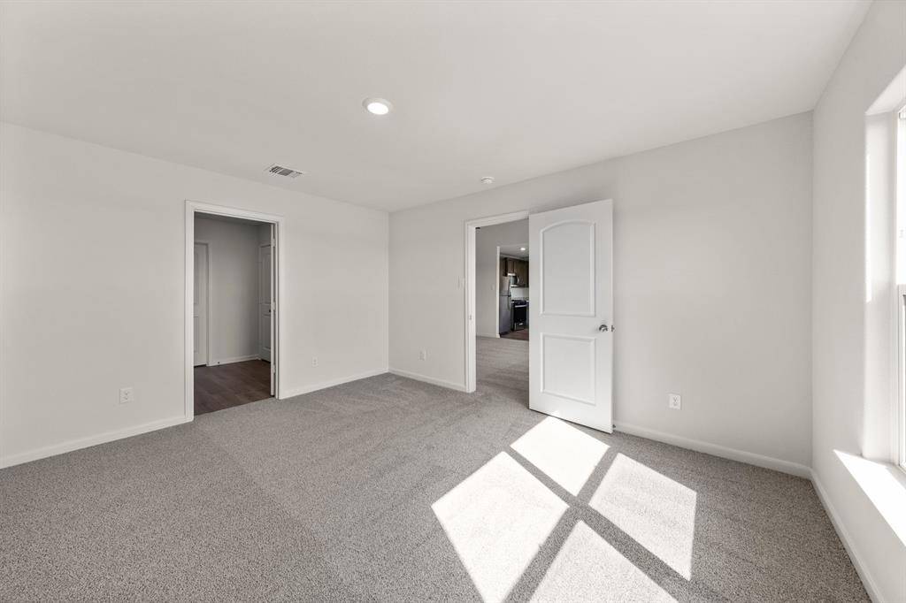 Cresson, TX 76035,13429 Gitty Up Circle