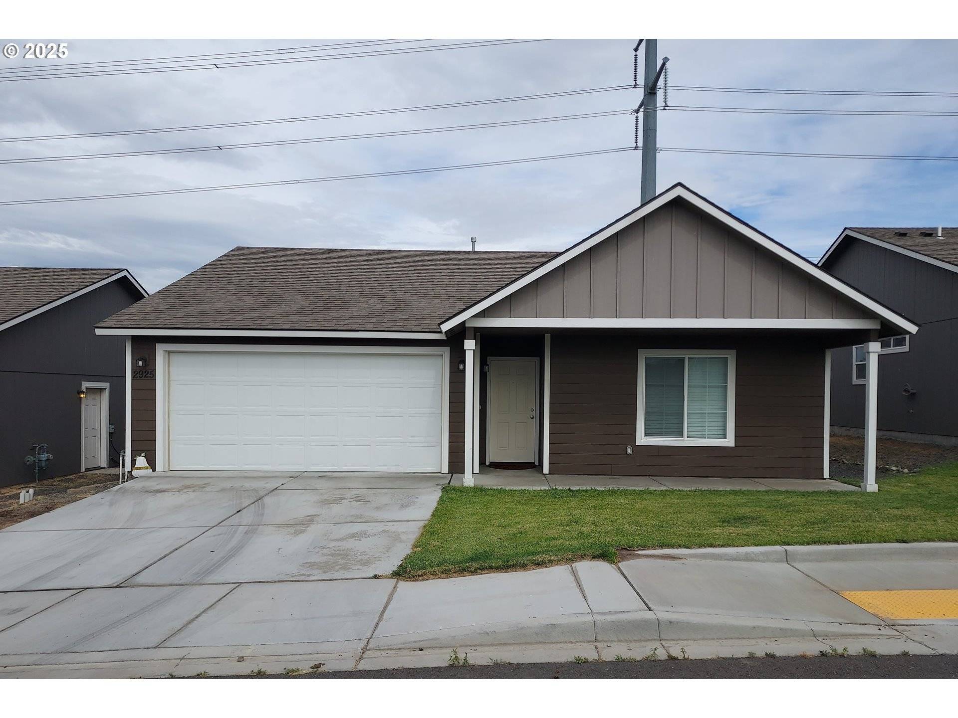 Umatilla, OR 97882,2925 BLUE JAY ST