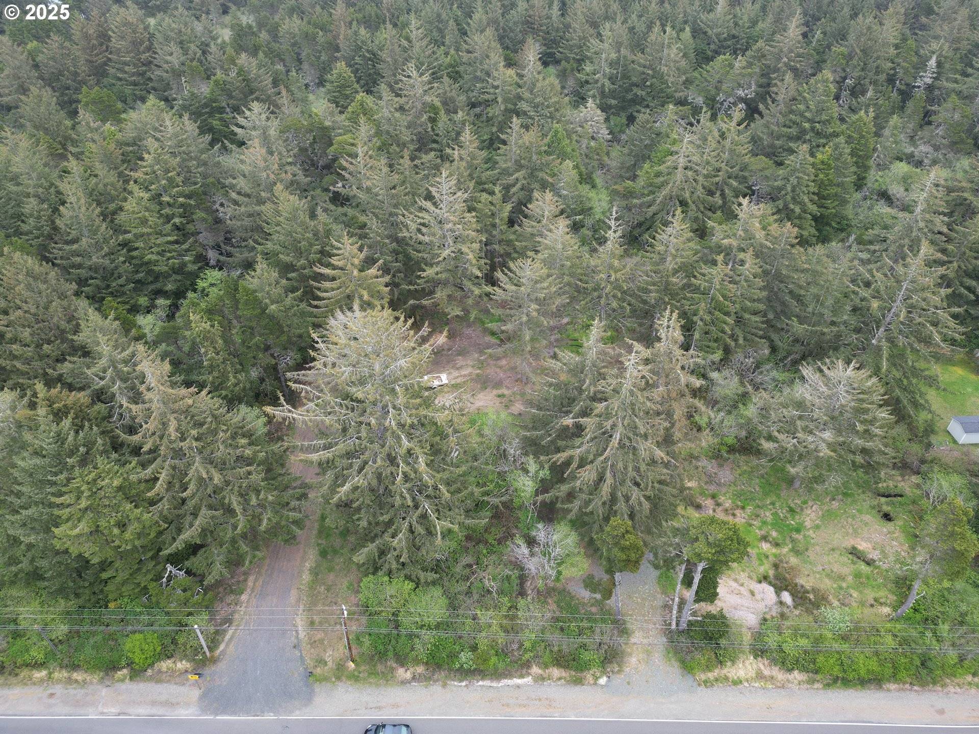 Lakeshore DR, Langlois, OR 97450