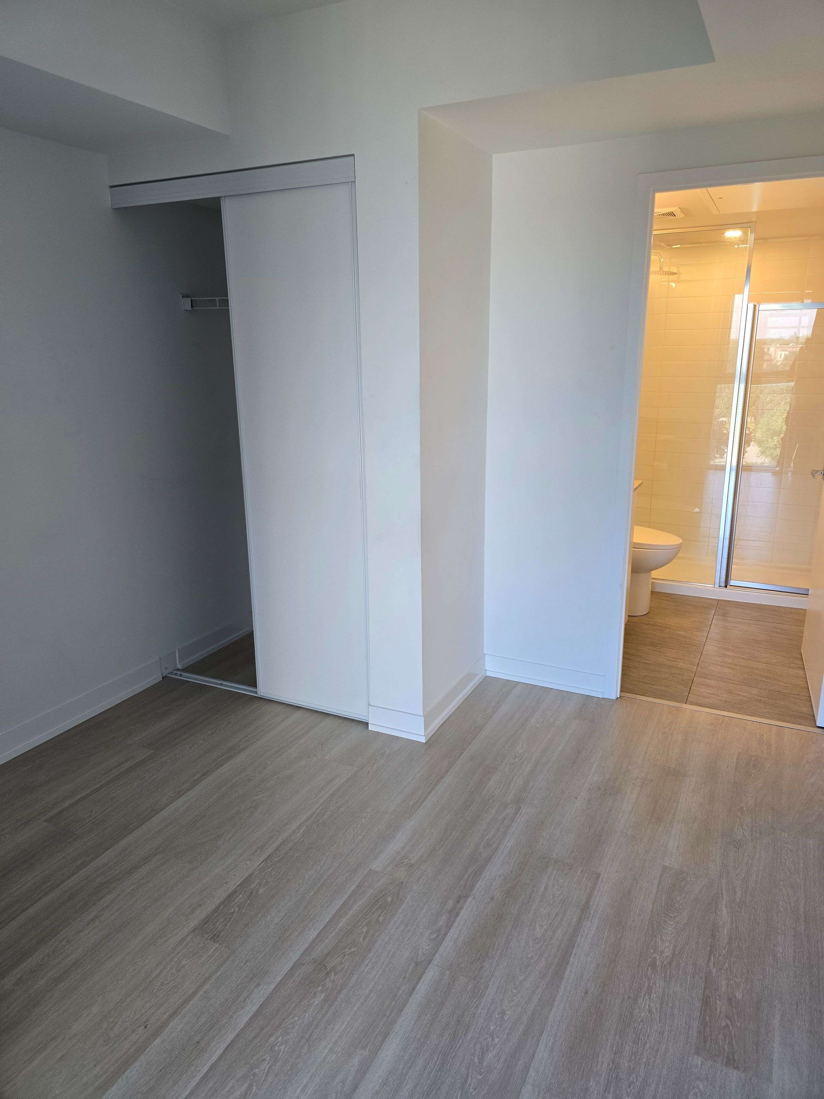 Toronto C06, ON M3H 0E5,500 Wilson AVE #610
