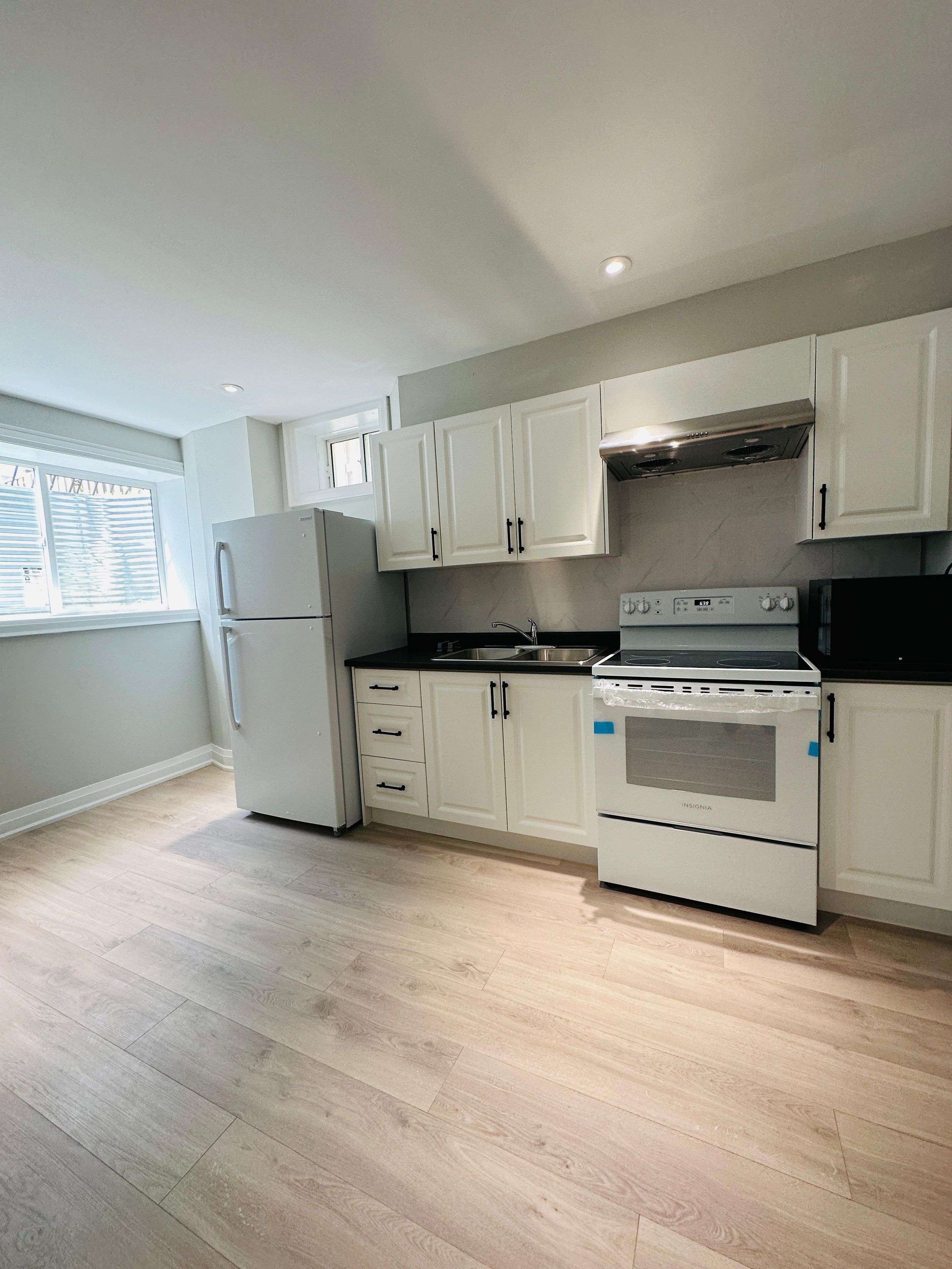 Toronto E04, ON M1L 2Y5,100 Westbourne AVE #Legal Basement