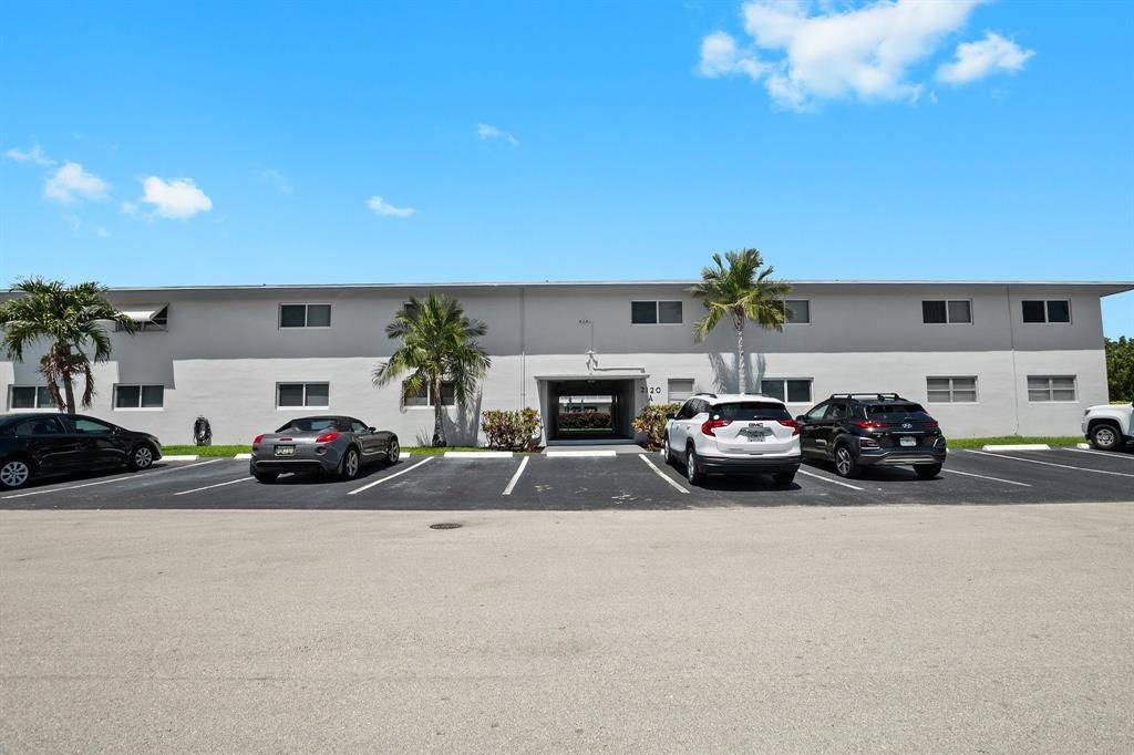 Lighthouse Point, FL 33064,[StreetName,UnitNumber,StreetNumber,StreetDirPrefix]