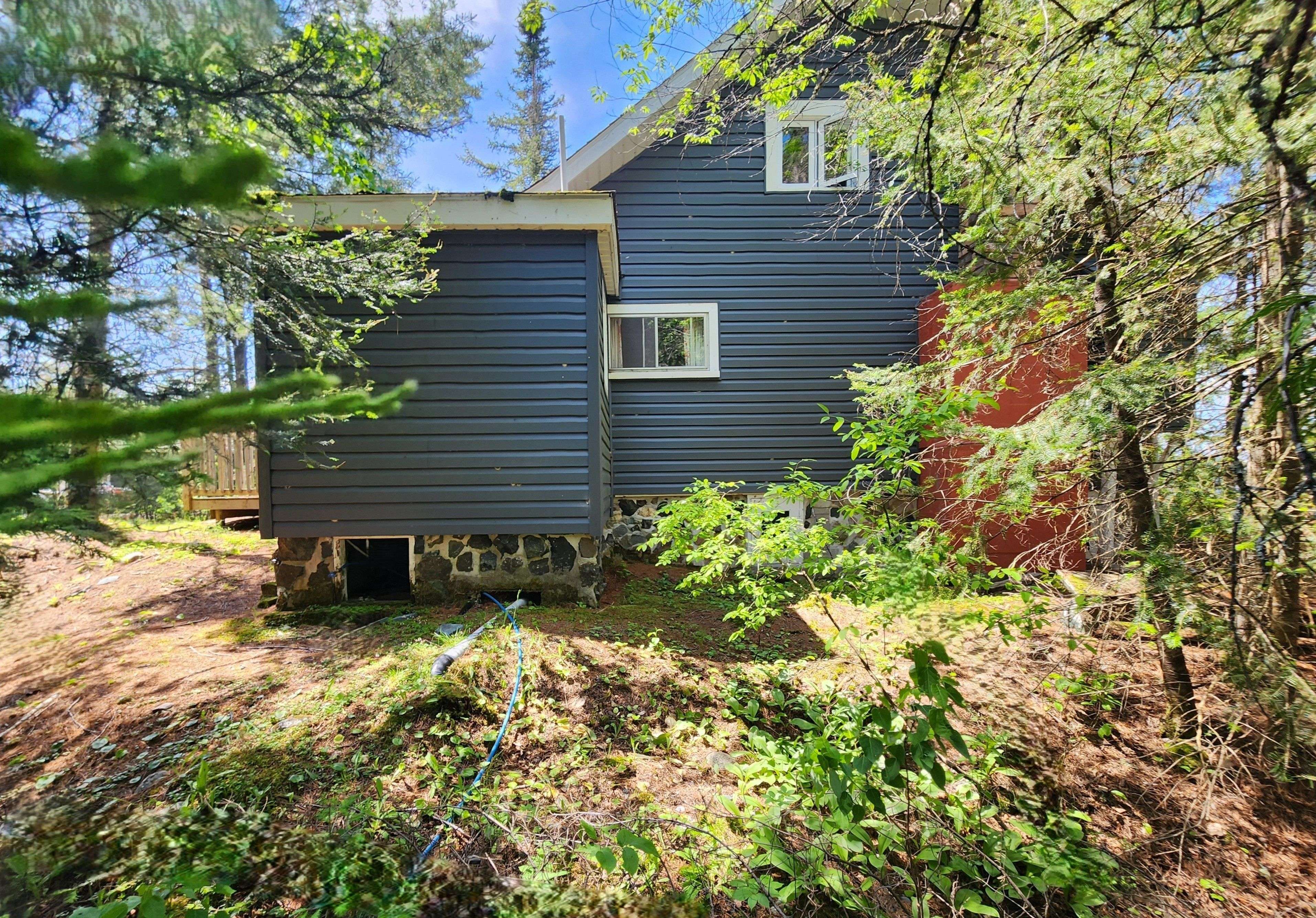 Kirkland Lake, ON P0K 1S0,258 Silvertire RD