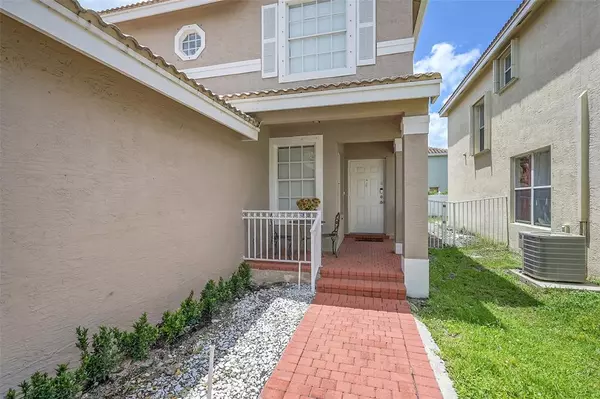 Greenacres, FL 33463,5418 Sunseeker Blvd