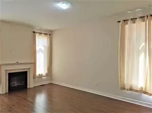 Bradford West Gwillimbury, ON L3Z 0W9,39 Lewis AVE