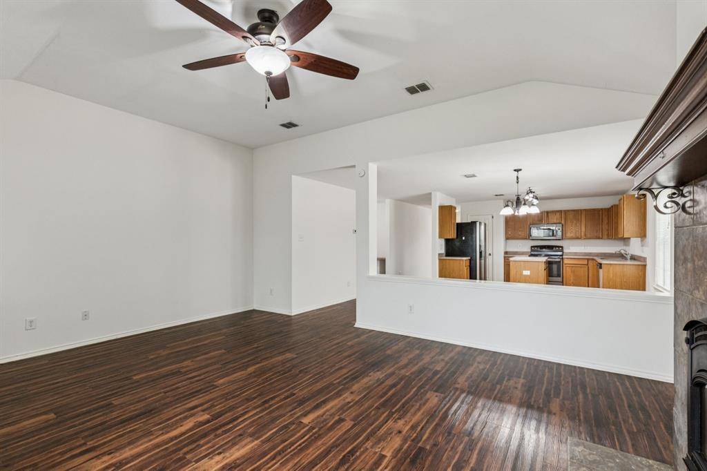 Krum, TX 76249,1416 Eagles Nest Trail