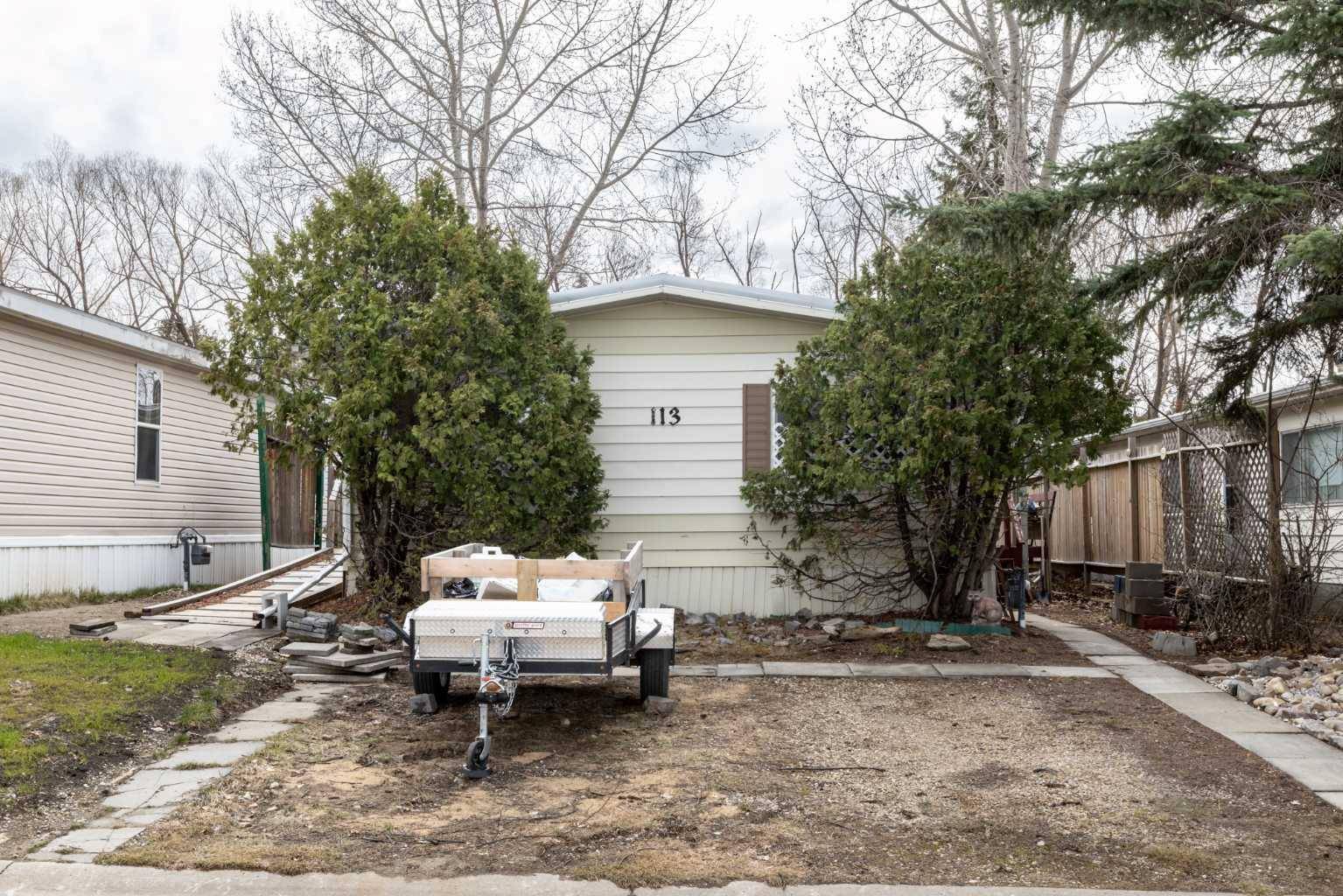 Innisfail, AB T4G 1S2,113 Westwood CT