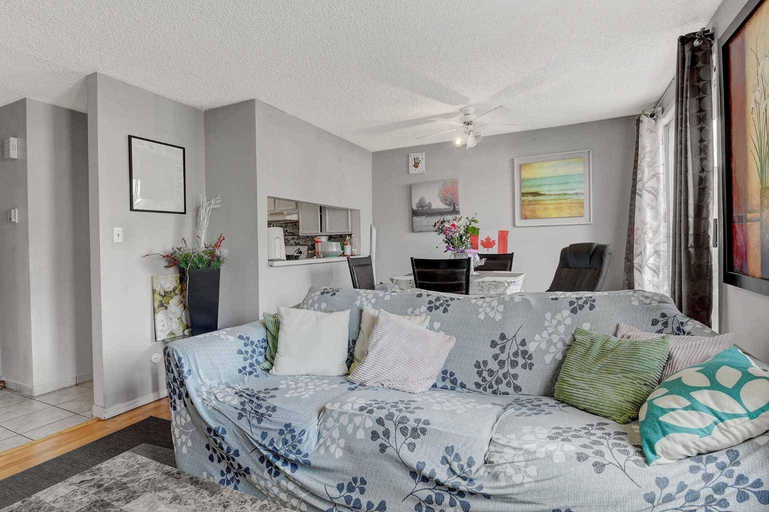 Grande Prairie, AB T8V 5W4,9740 82 AVE #105