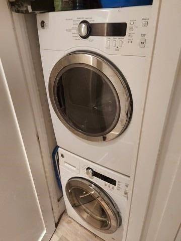 Toronto E01, ON M4M 2T8,111 Boston AVE #Lower