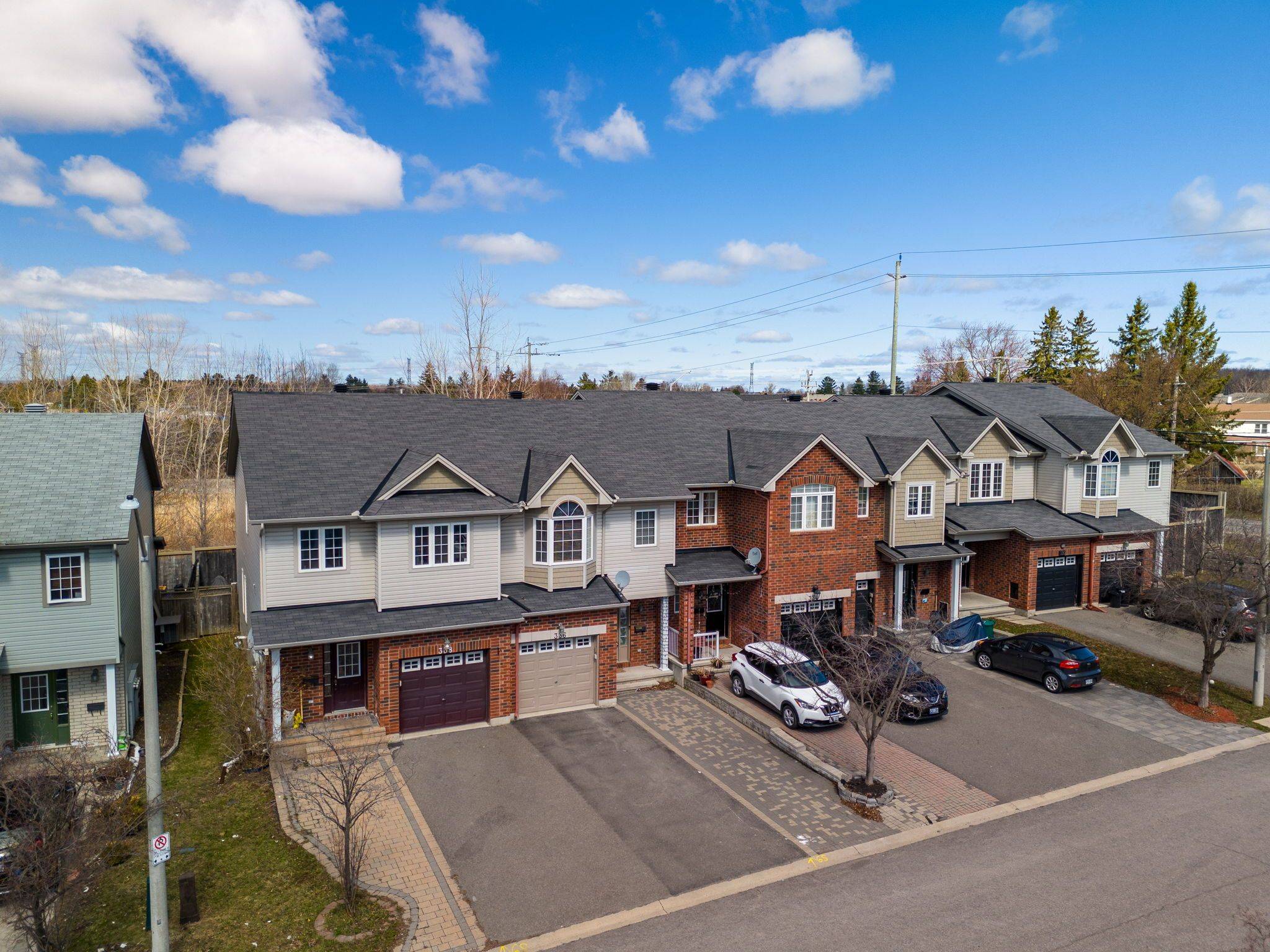 336 Rolling Meadow CRES, Orleans - Convent Glen And Area, ON K1W 0A7