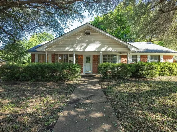113 Delmore Drive,  Hillsboro,  TX 76645