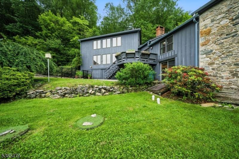 Lebanon Twp., NJ 07882,182 Musconetcong River Rd