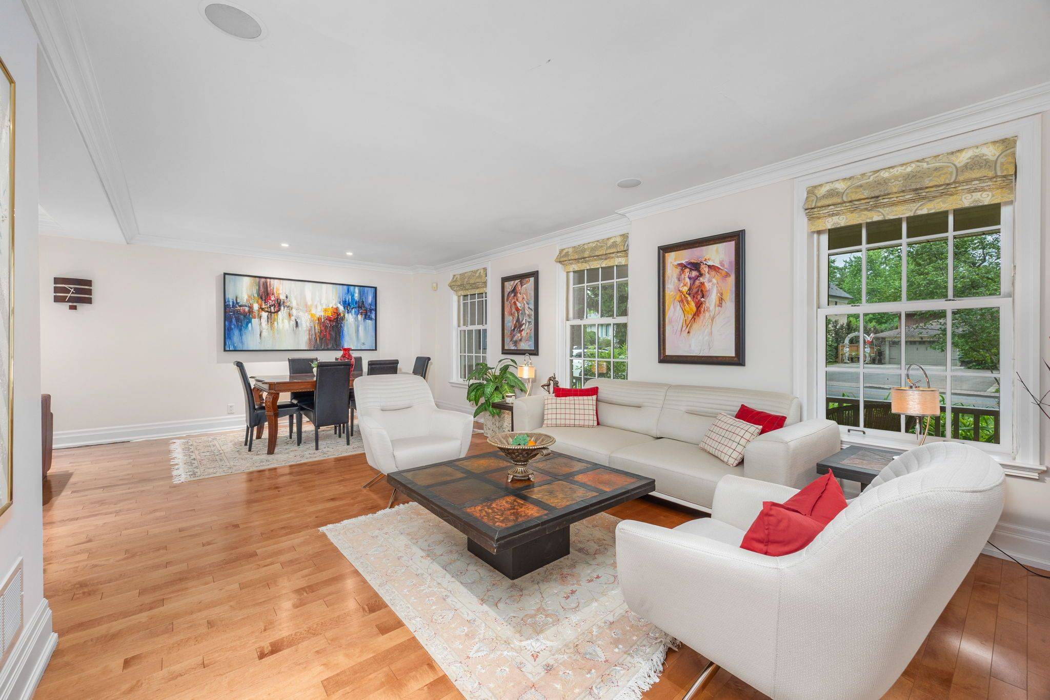 Richmond Hill, ON L4C 4B1,177 Mill ST