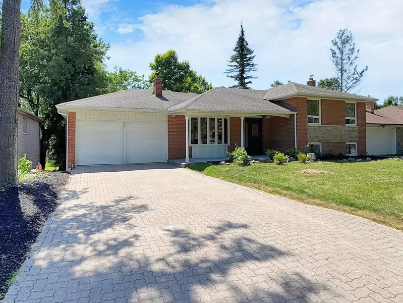 164 Norman DR, King, ON L7B 1J5