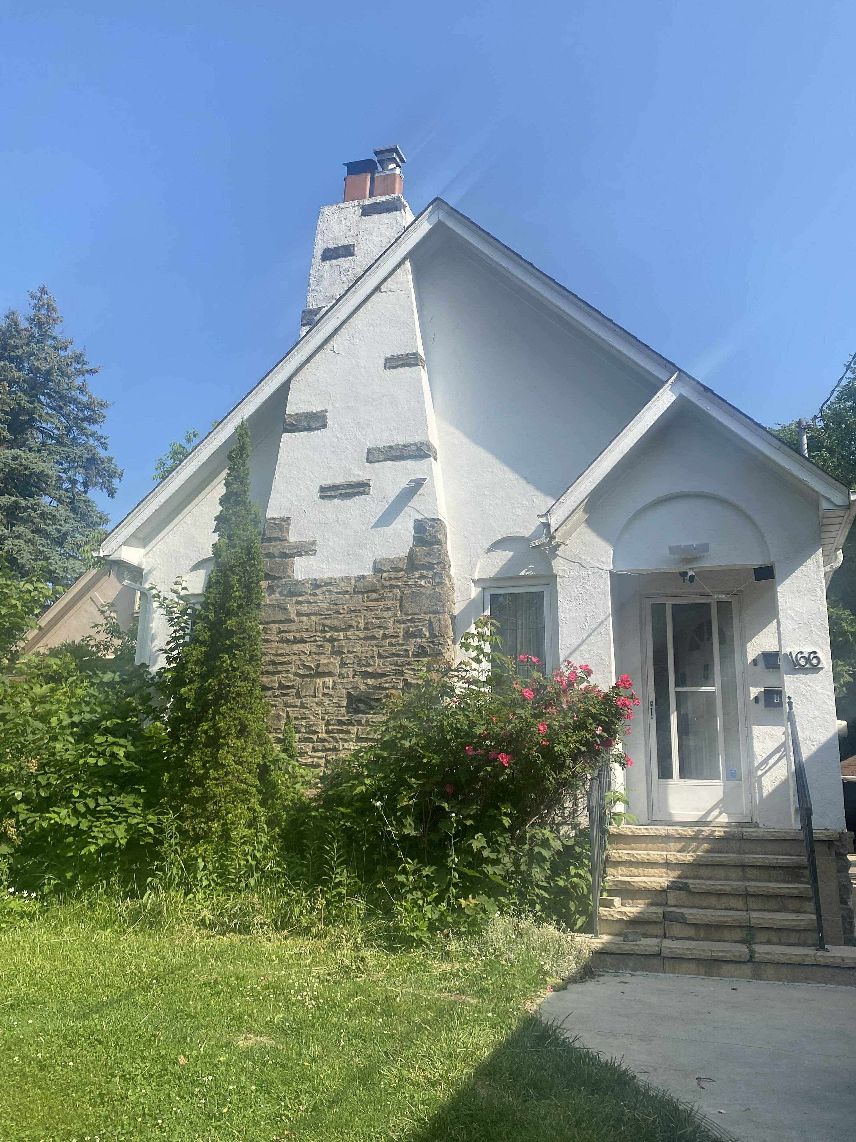 166 Chaplin CRES #Basement, Toronto C03, ON M5P 1B3
