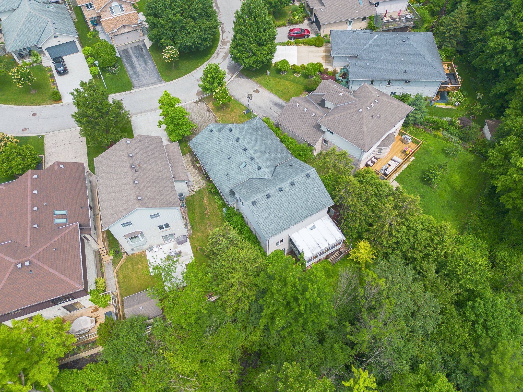 London South, ON N5Z 5C8,370 Jonathan ST
