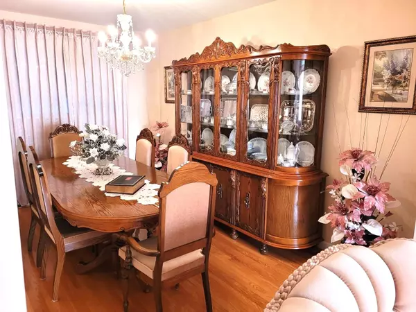 Toronto W03, ON M6N 2M7,35 Clairton CRES