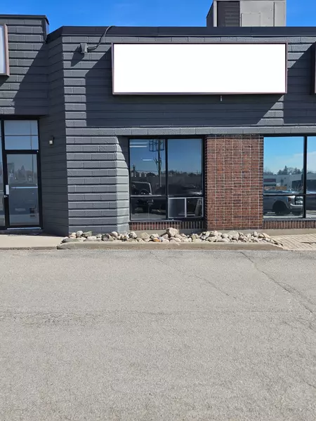 4 Alliance BLVD #2, Barrie, ON L4M 5J1