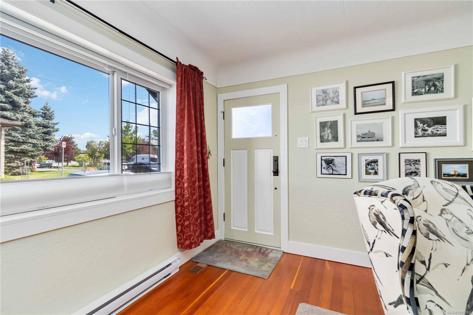 Victoria, BC V8S 1L1,1727 Lillian Rd