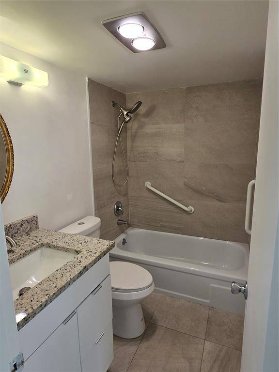 West Palm Beach, FL 33417,98 E Northampton