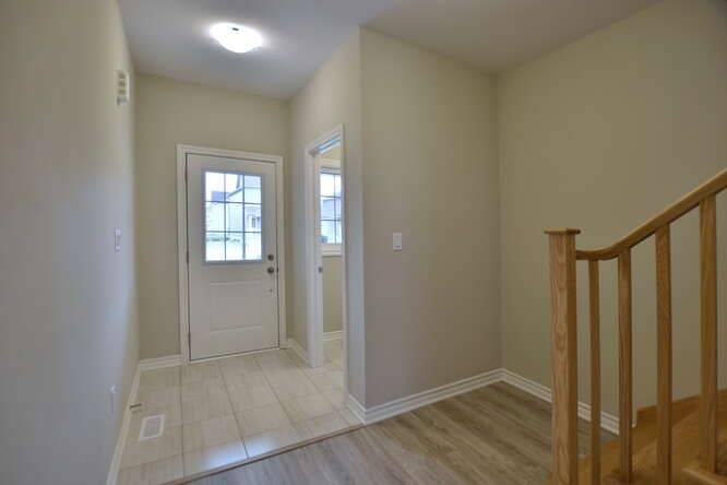 Clearview, ON L0M 1S0,212 Cubitt ST