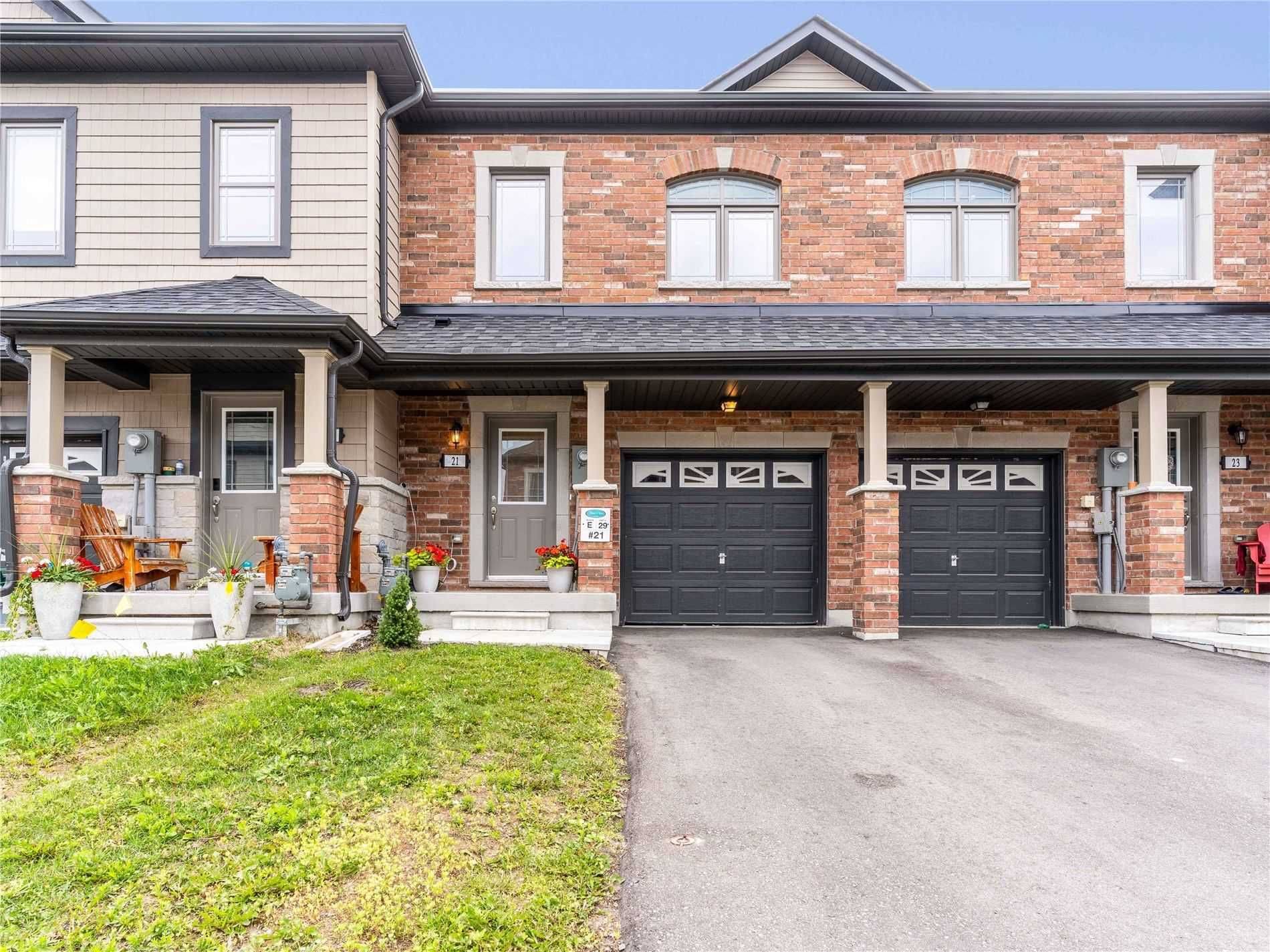 21 Deneb ST, Barrie, ON L4N 0K6