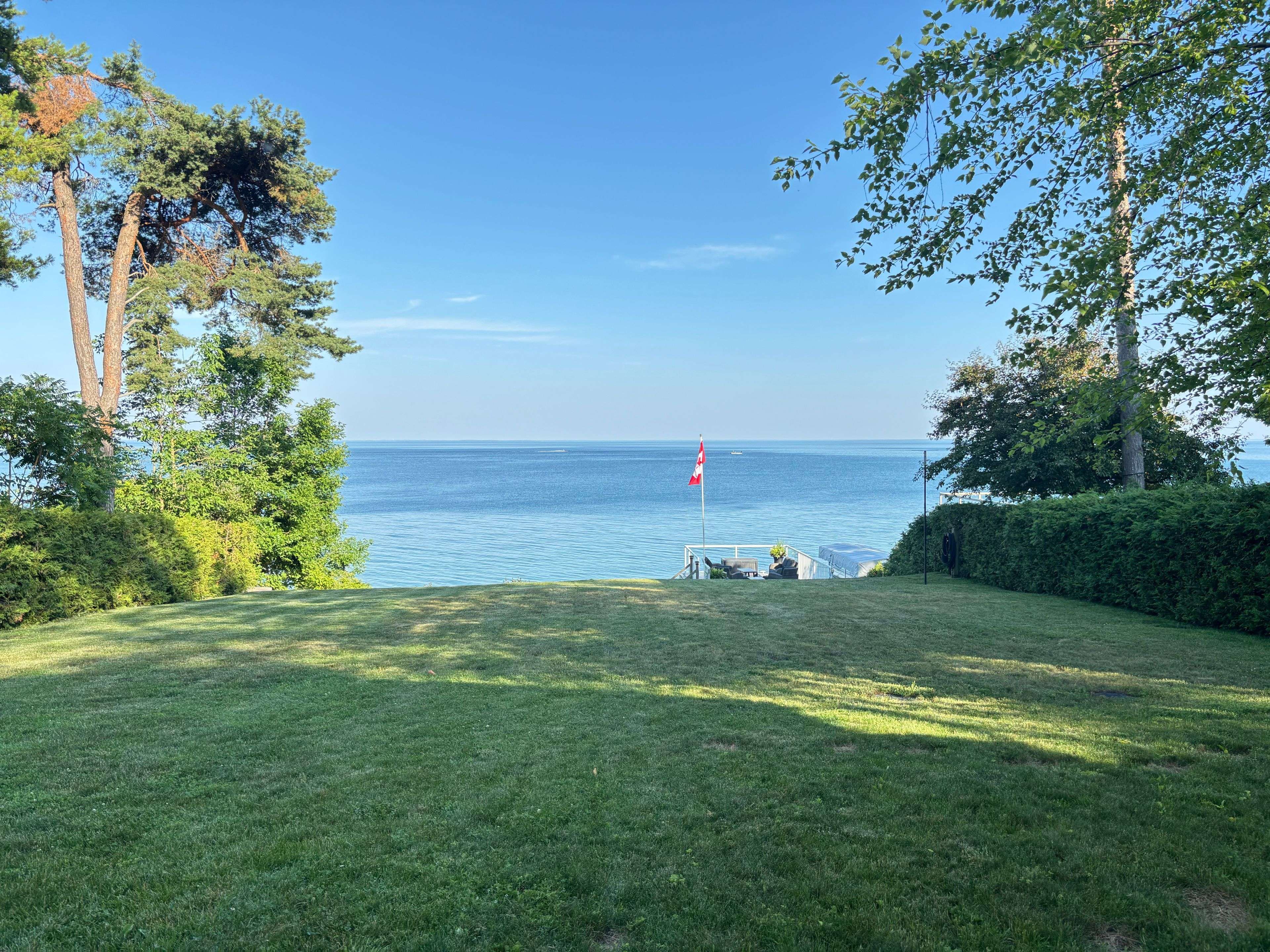 Oro-medonte, ON L3V 6H1,1185 Woodland DR