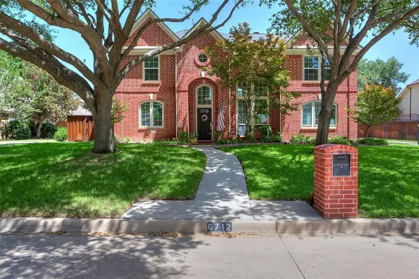 6712 E Park Drive,  Fort Worth,  TX 76132