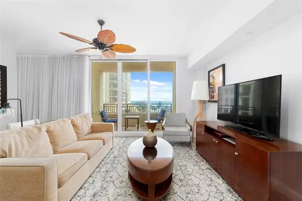 Singer Island, FL 33404,3800 N Ocean Dr #617