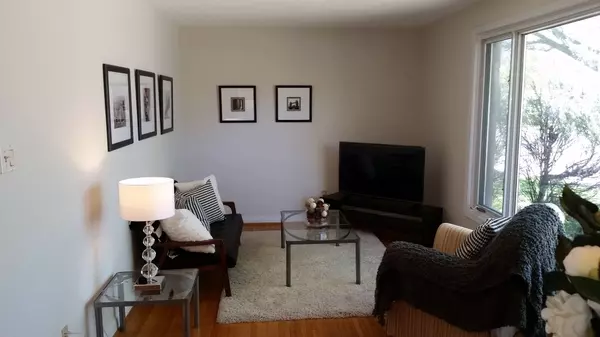 Toronto W08, ON M9C 4S9,35 Hartland RD