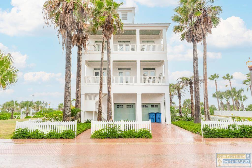 8407 Breakers Blvd., South Padre Island, TX 78597