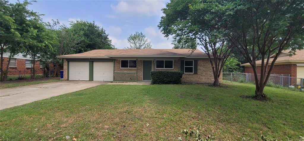 6216 Maurie Drive,  Watauga,  TX 76148