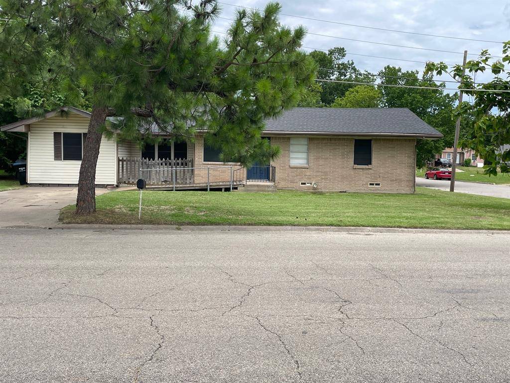 4217 King Street, Greenville, TX 75401