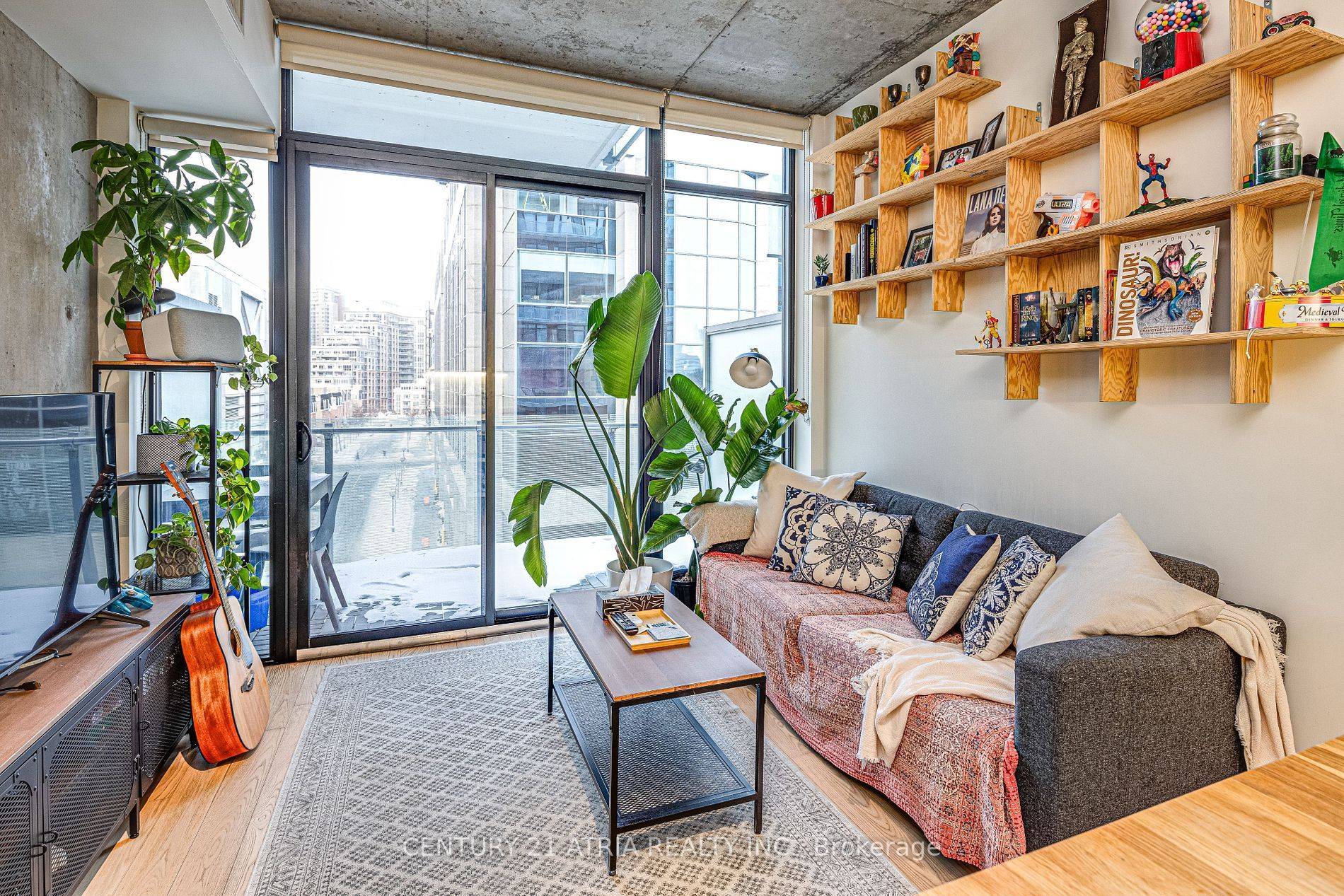 25 Stafford ST #508, Toronto C01, ON M5V 0G3