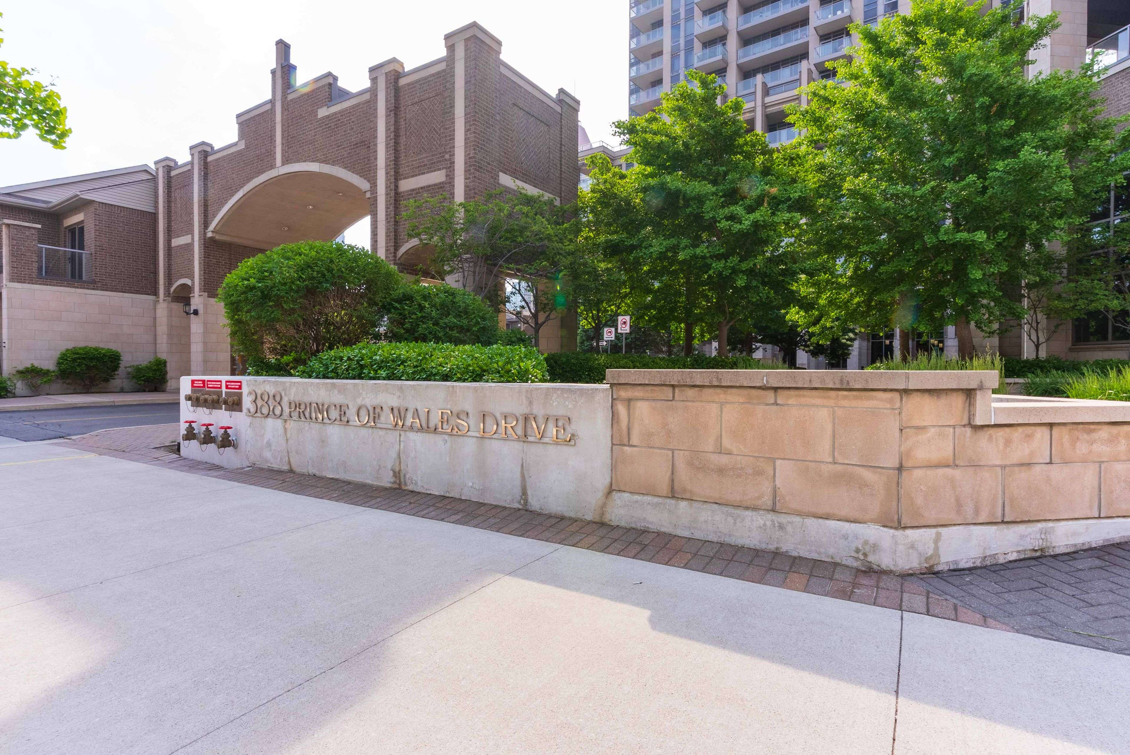 Mississauga, ON L5B 0A1,388 Prince Of Wales DR #1309