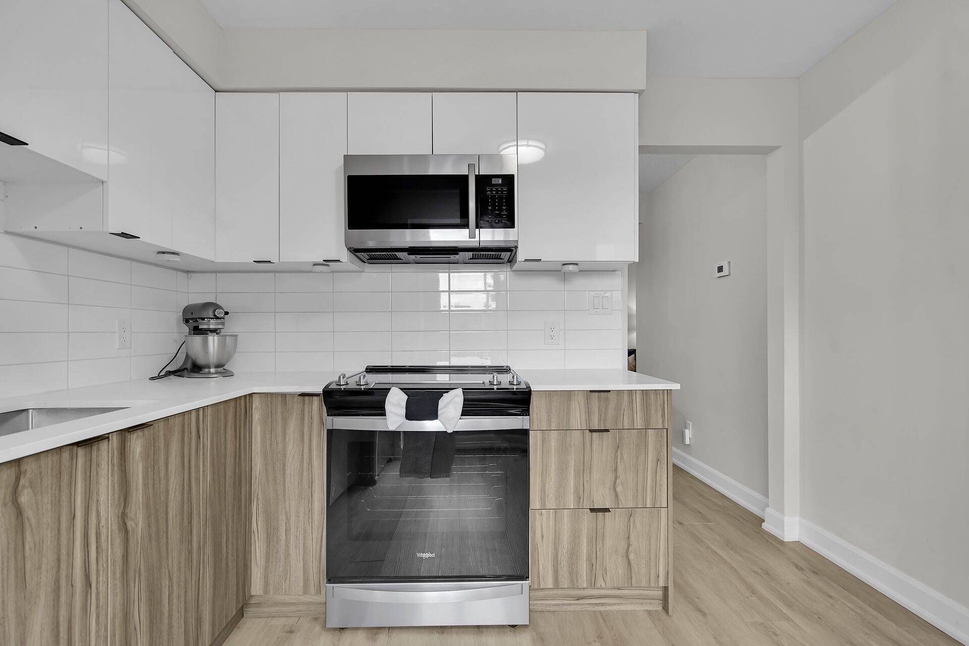 London South, ON N6C 5K3,355 Sandringham CRES #30