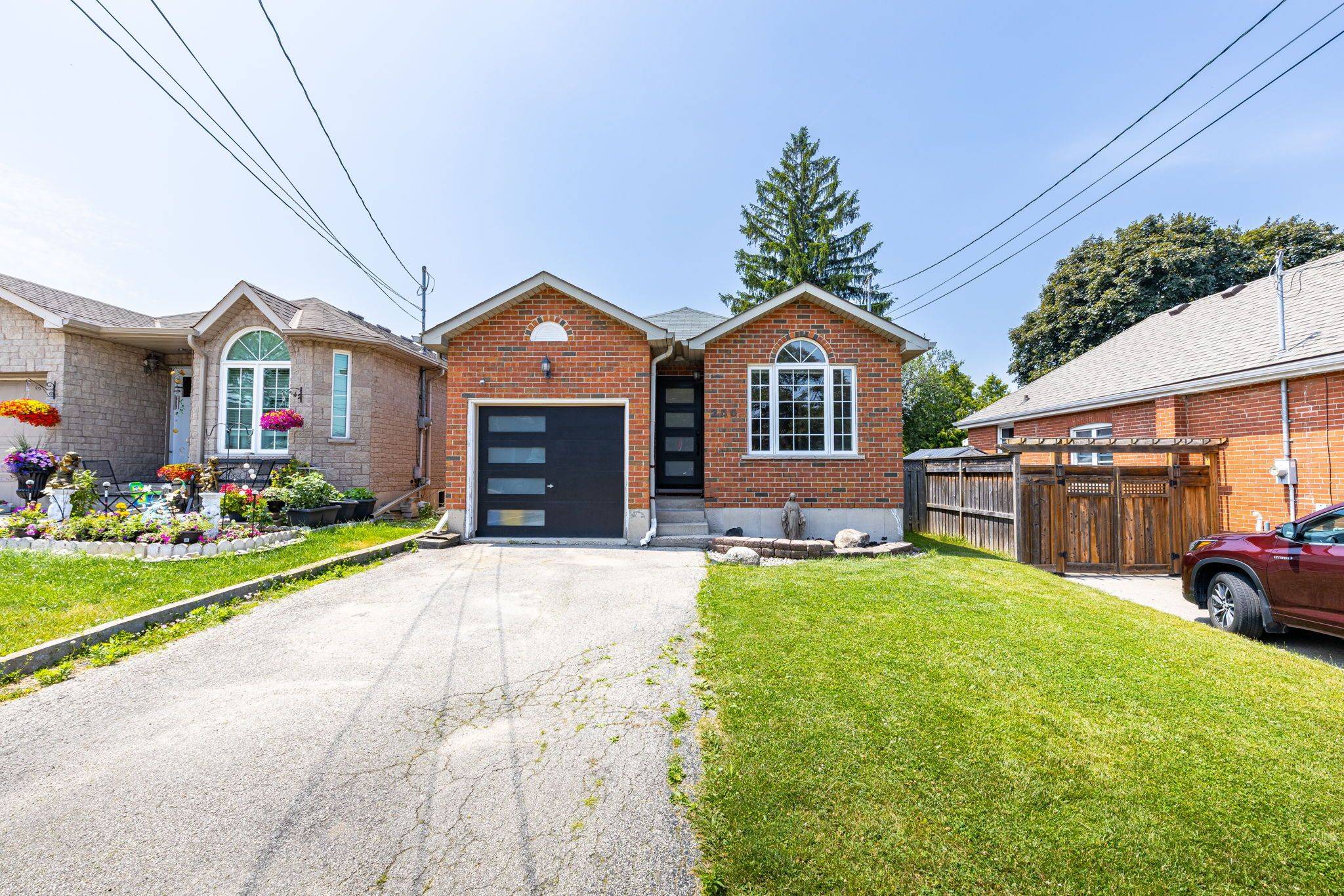 286 E 12TH ST, Hamilton, ON L9A 3X8