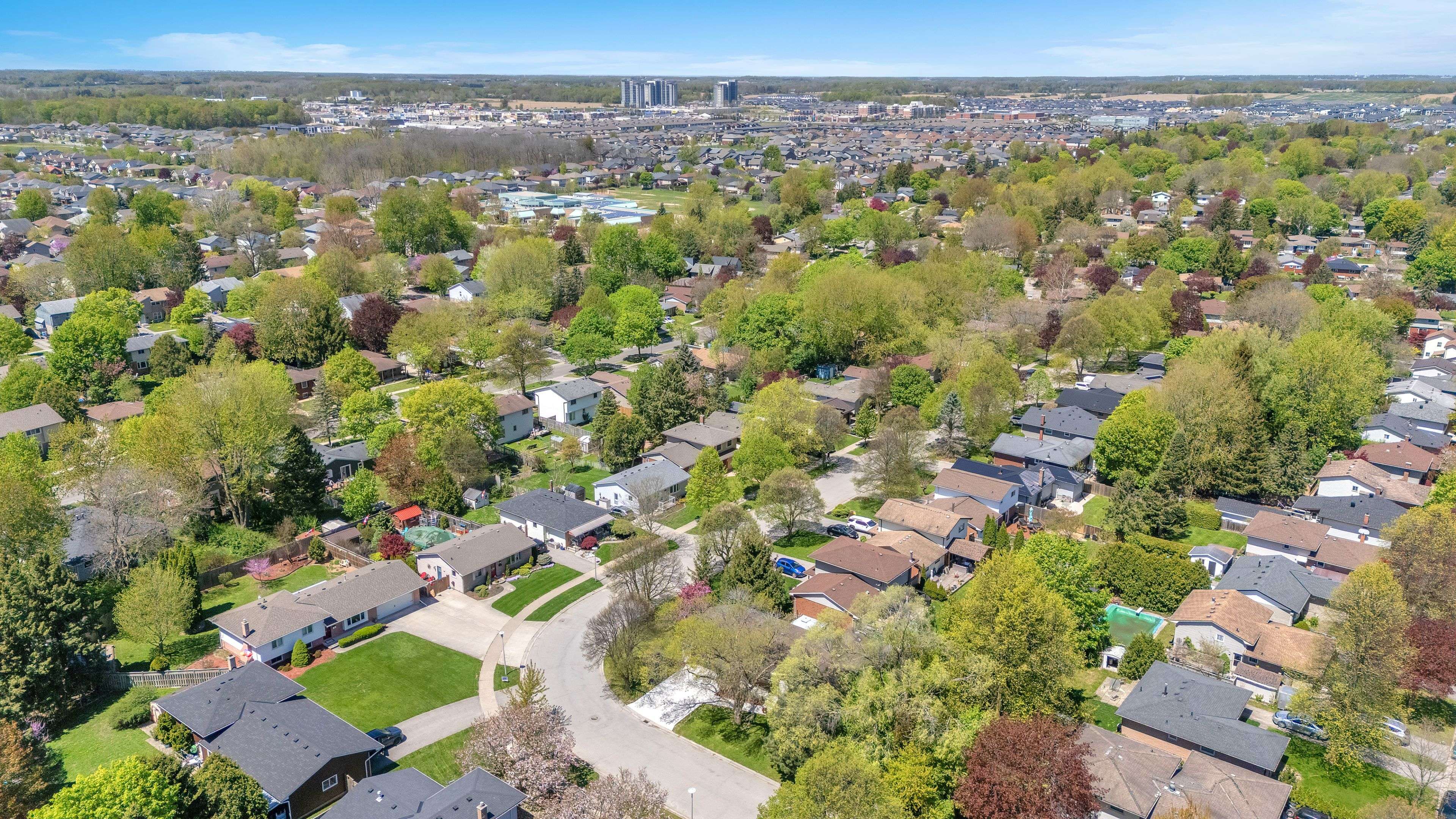 London North, ON N6G 2W7,113 Monmore RD