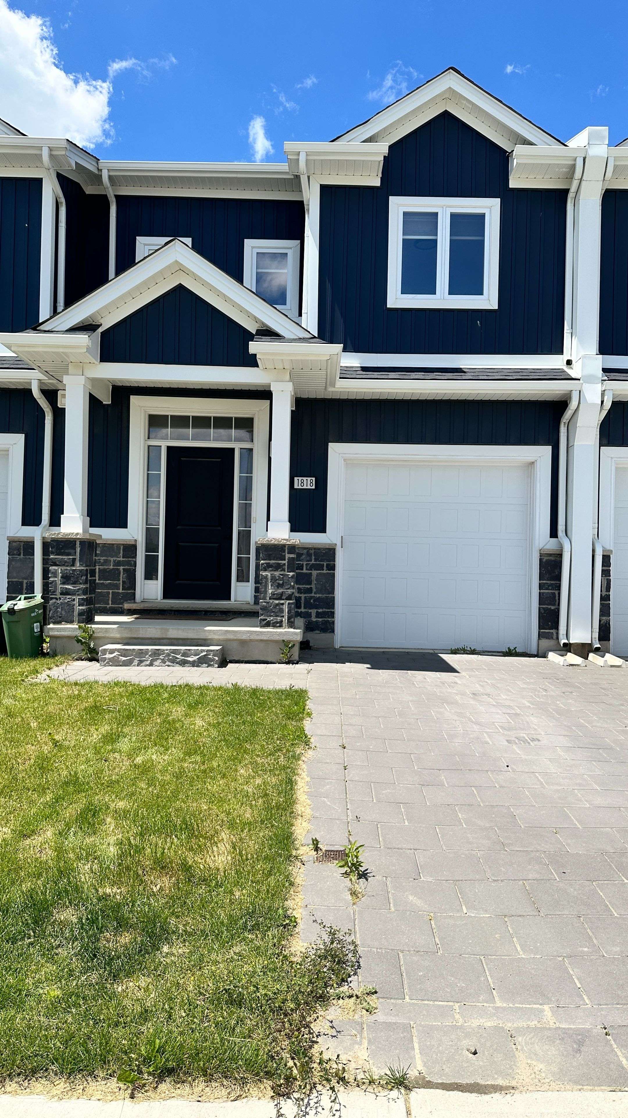 London North, ON N6G 0W4,1818 Finley CRES