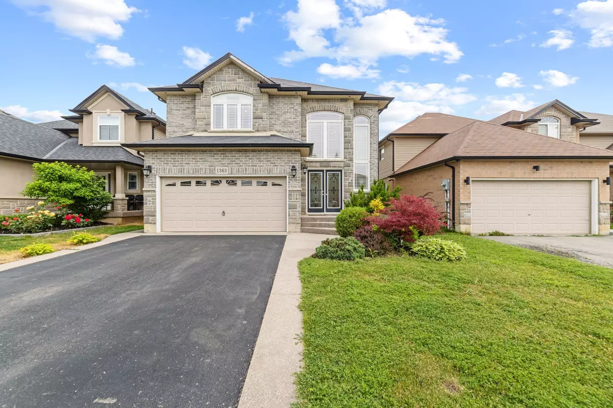 Hamilton, ON L9B 0C2,1363 Upper Paradise RD