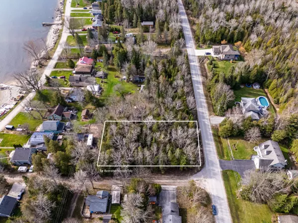 106 Washington AVE, Georgian Bluffs, ON N4K 5N4